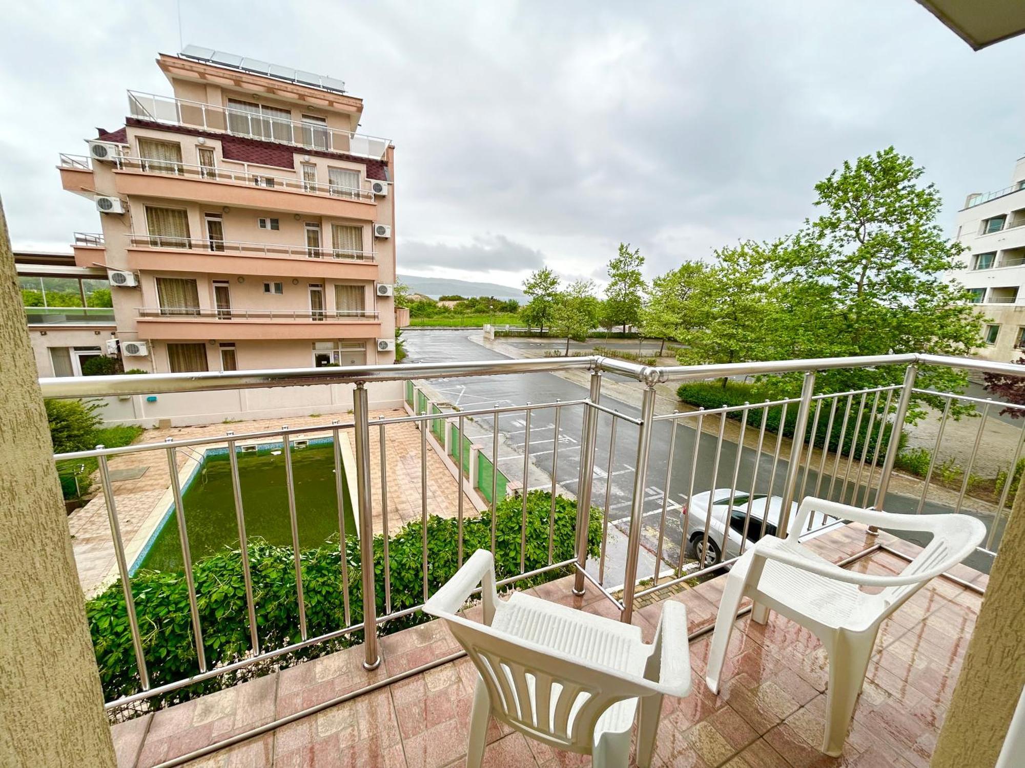 North Beach Apartments Приморско Экстерьер фото